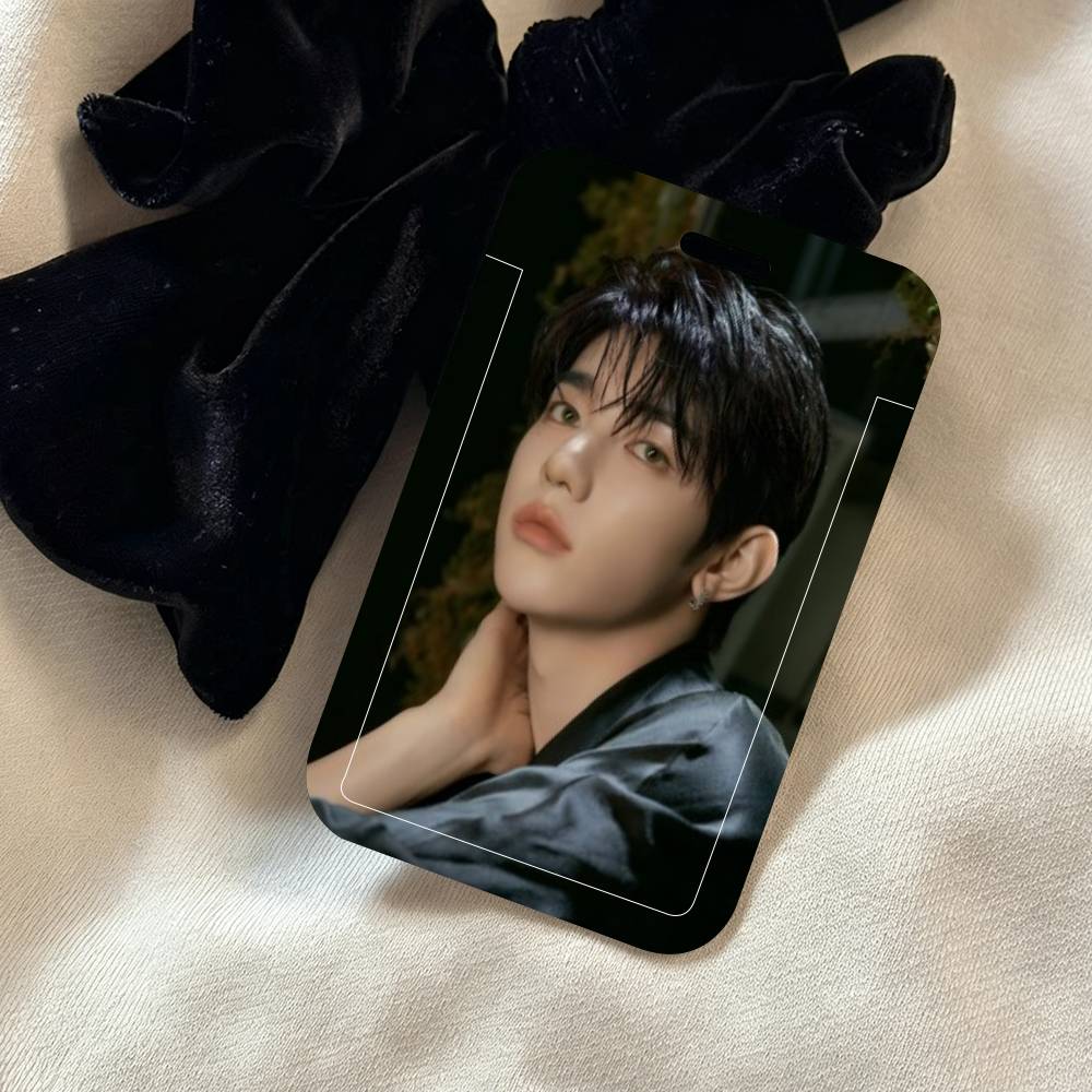 Zhang Hao Kpop Boy ID Card Hol - Leatherworking Classic ulasan dan harga
